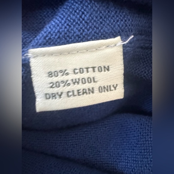 DONALD ROSS Navy Blue Sweater with Pink Grid Pattern. 80% COTTON 20% WOOL. - Picture 6 of 8